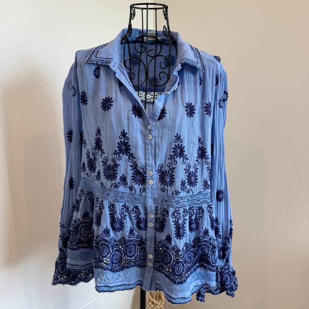 Sundance Light Blue Button-Up Blouse with Navy Floral Embroidery